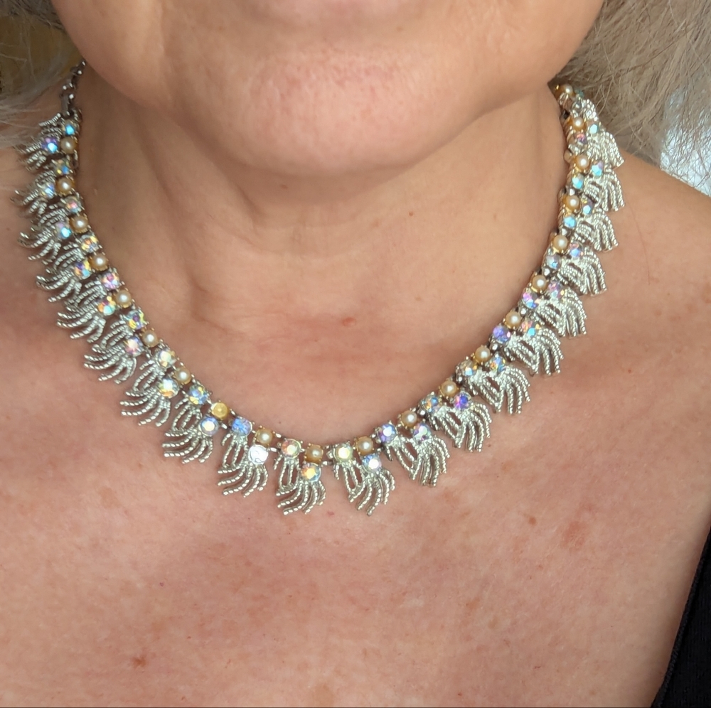 Vintage signed Coro Shimmering Necklace/Choker, faux Pearl & Rhinestone